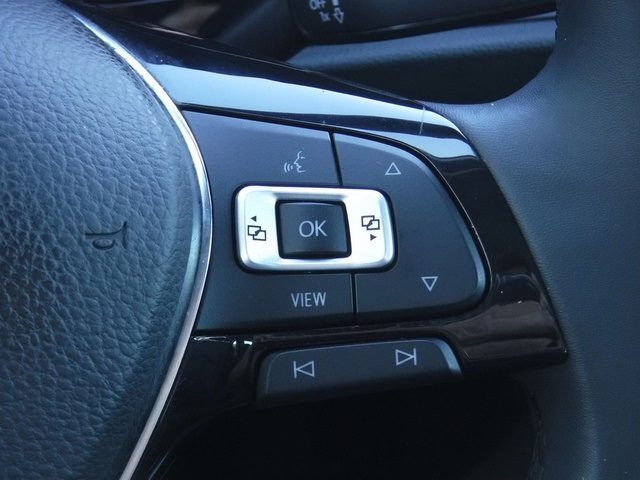 2020 Volkswagen Jetta SEL photo 30