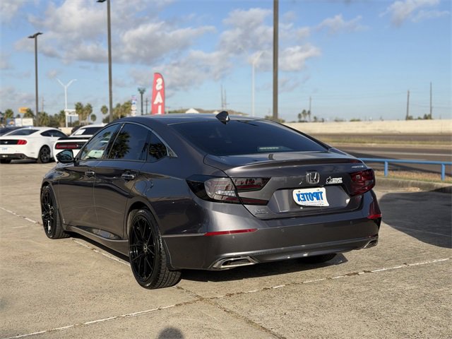 2020 Honda Accord Touring photo 4