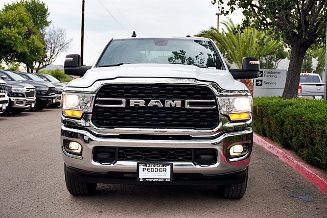 2024 Ram 2500 Big Horn photo 4