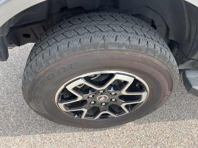 2023 Ford Bronco Outer Banks photo 11