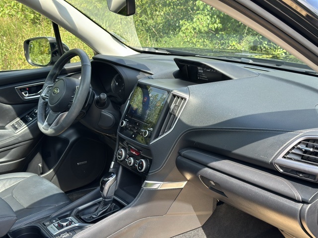 2022 Subaru Forester Touring photo 18