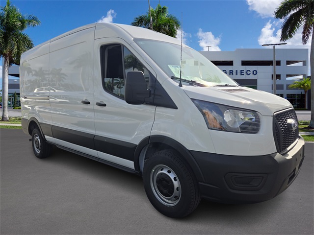 2025 Ford Transit Van Base's photo