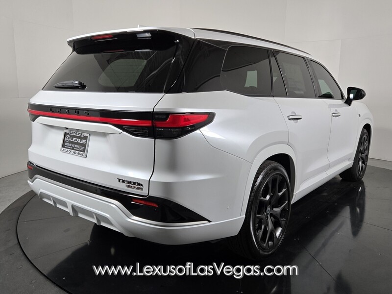 2026 Lexus TX 500h F SPORT Performance Premium photo 2