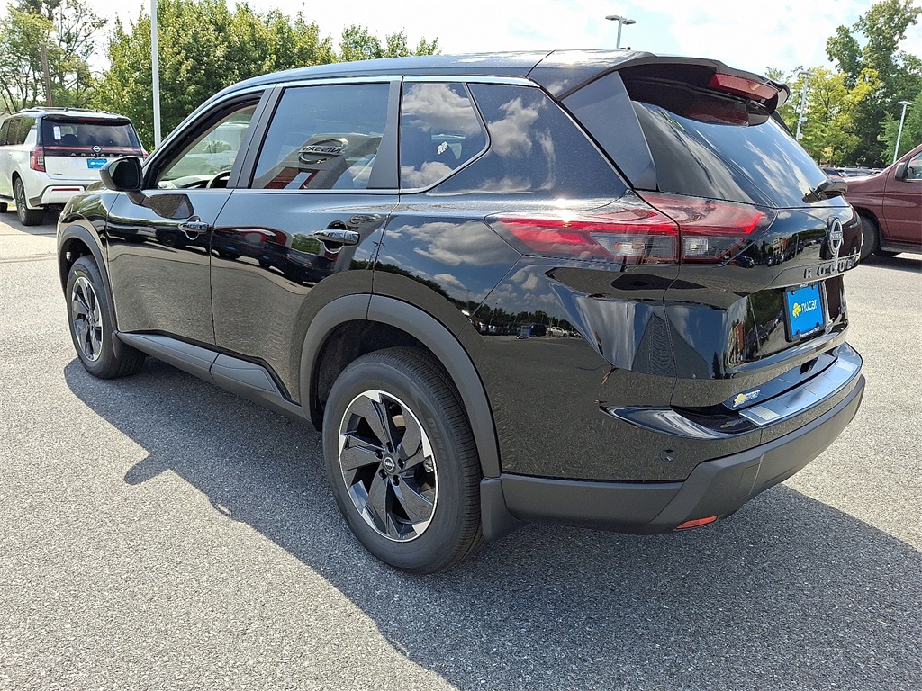 2025 Nissan Rogue SV photo 3