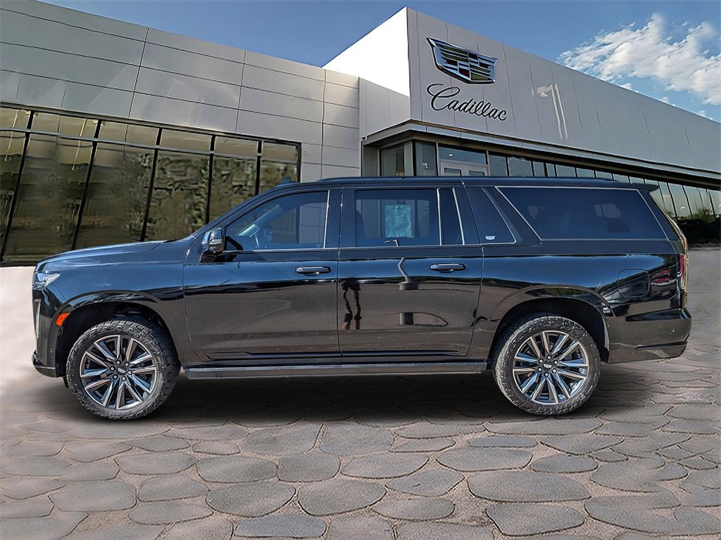 2021 Cadillac Escalade ESV Sport photo 2