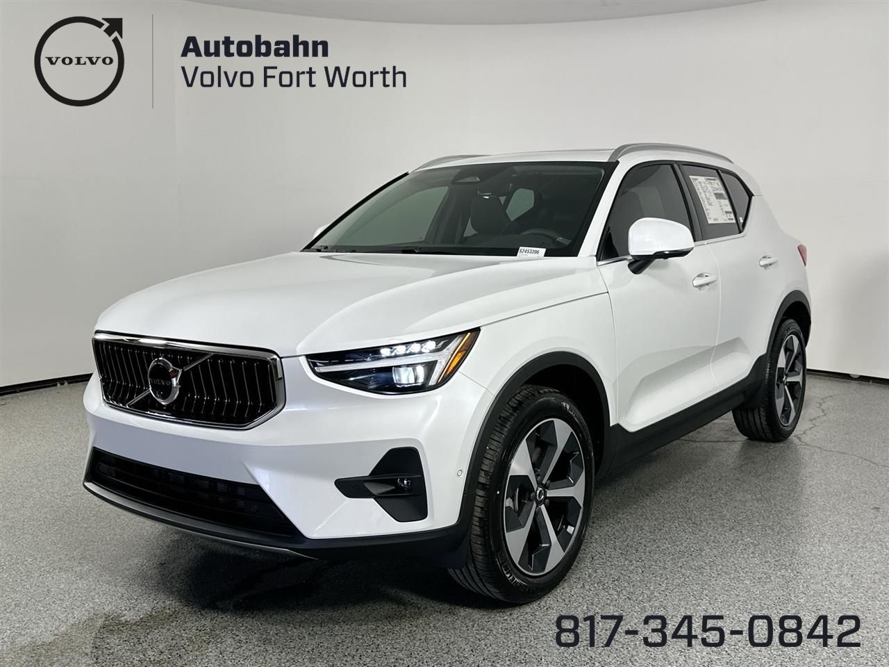 2025 Volvo XC40