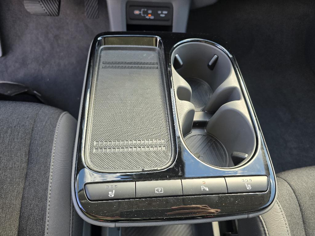 2025 Hyundai Ioniq 5 SE photo 18