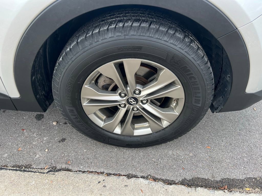 2014 Hyundai Santa Fe Sport Base photo 9