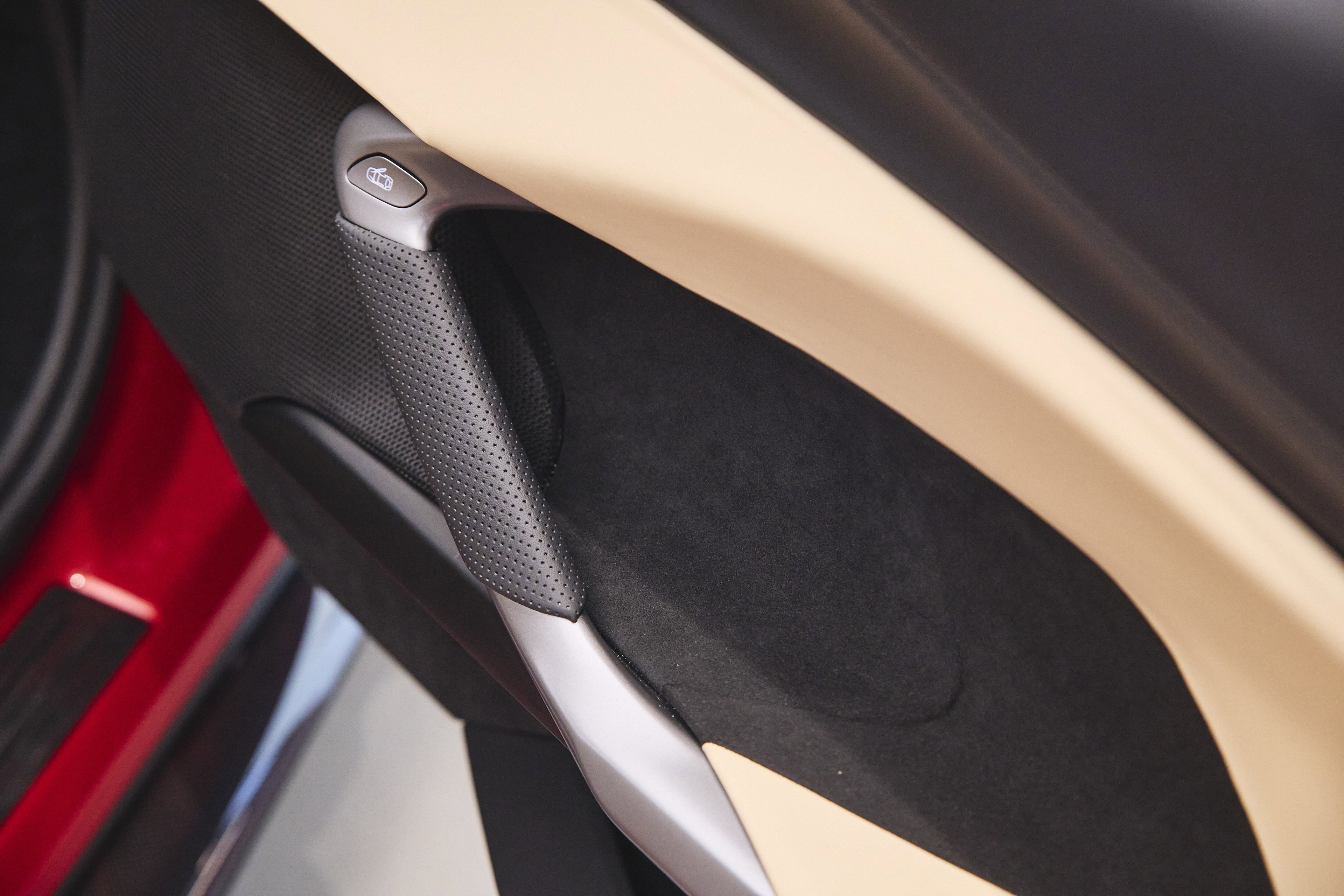 2024 Ferrari 296 GTS photo 27