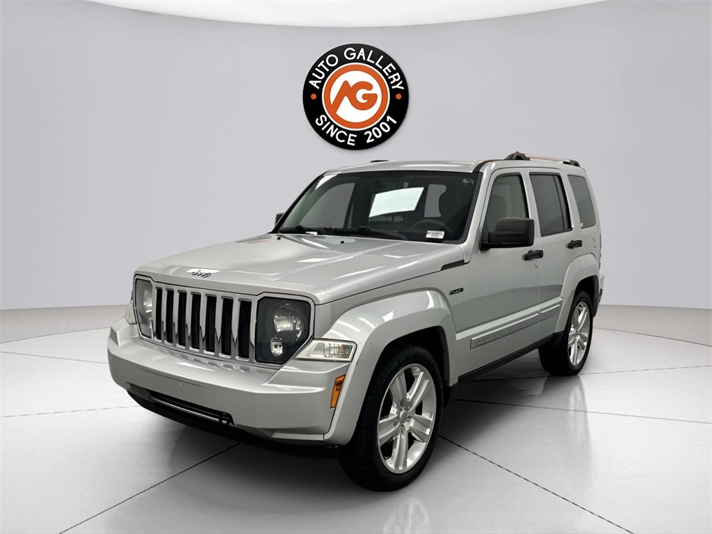 2012 Jeep Liberty Limited Jet photo 2