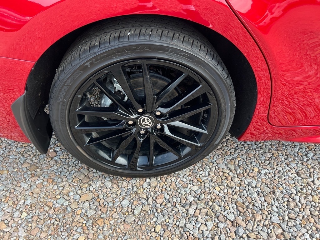 2024 Toyota Camry Hybrid XSE photo 23