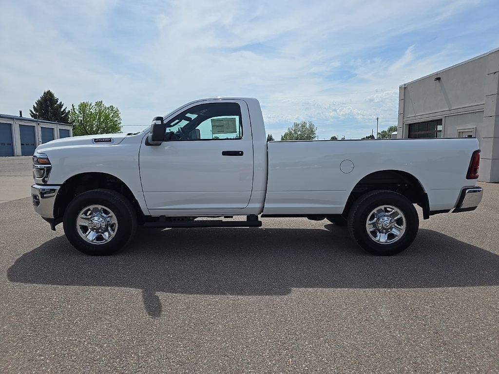 2025 Ram 2500 Tradesman photo 4