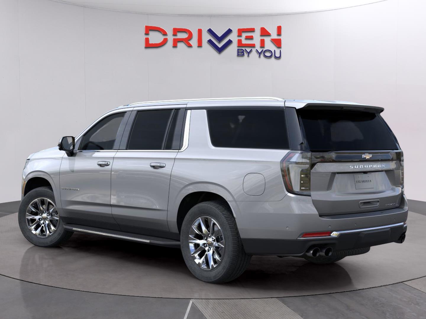 2026 Chevrolet Suburban Premier photo 4