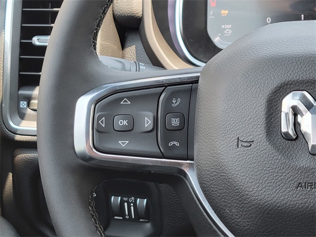 2025 Ram 2500 Laramie photo 26