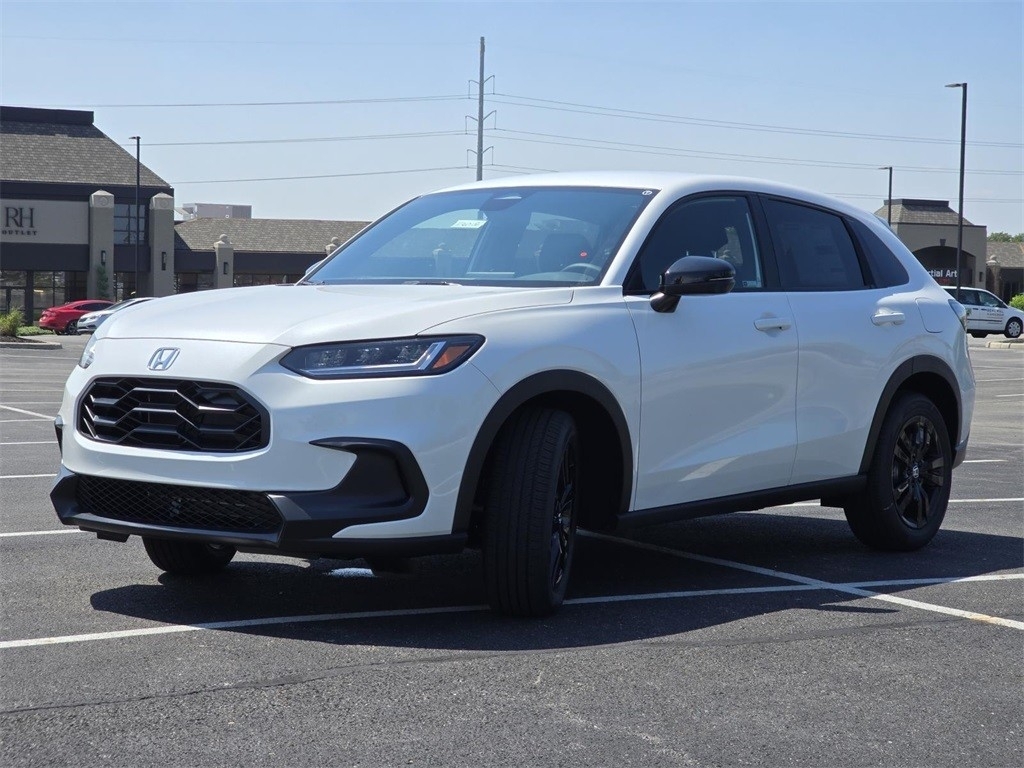 2026 Honda HR-V Sport photo 8