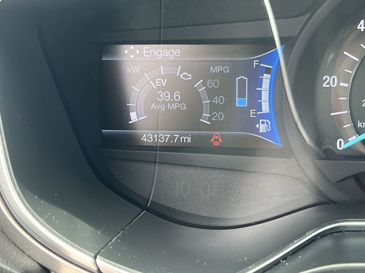 2018 Ford Fusion Hybrid S photo 27