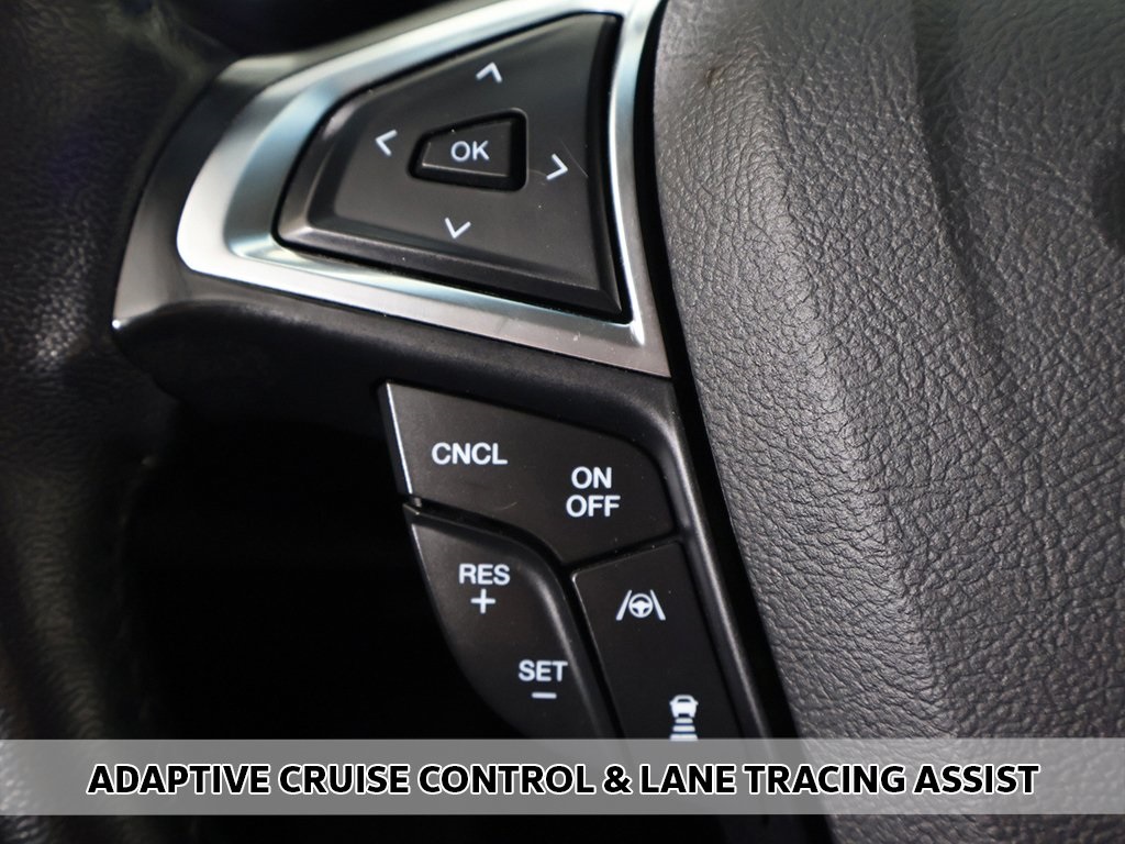 2023 Ford Edge SEL photo 4