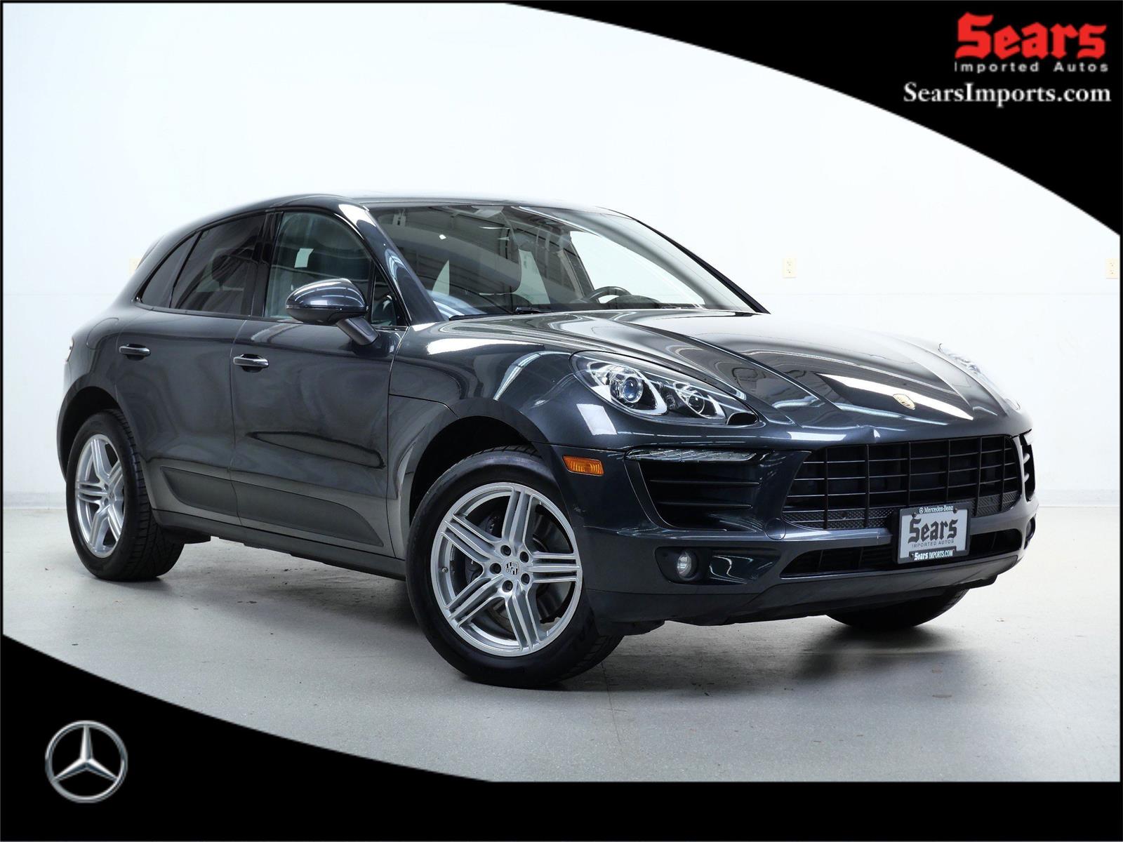 2017 Porsche Macan Base's photo