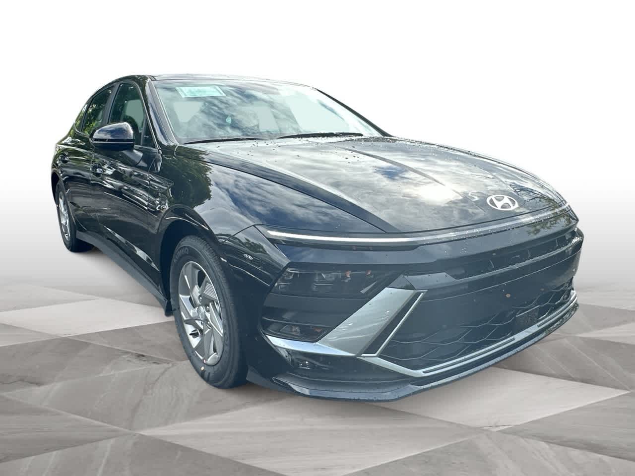 2026 Hyundai Sonata SE photo 2