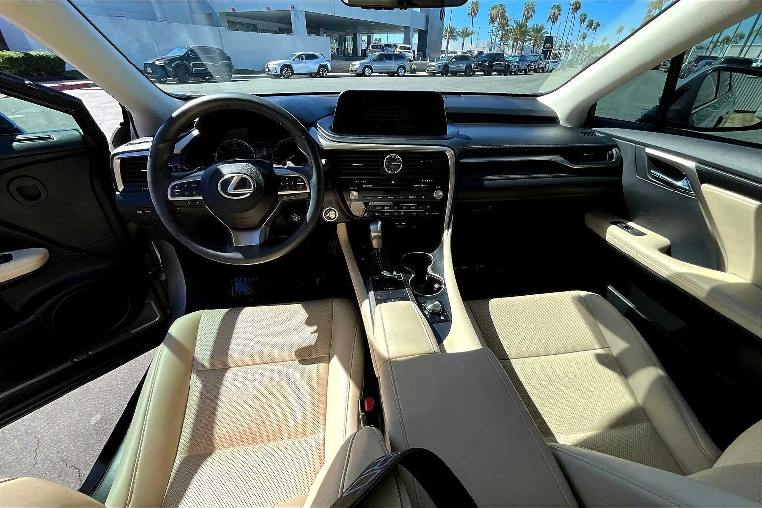 2022 Lexus RX photo 15