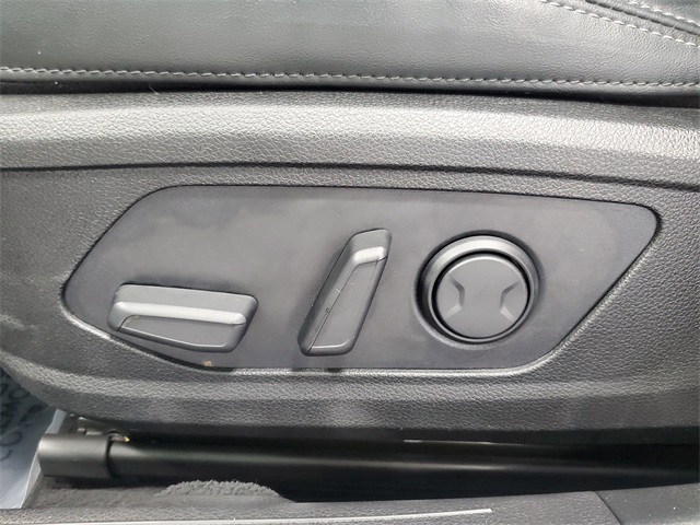 2022 Kia K5 GT-Line photo 10