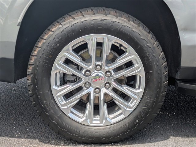 2023 Gmc Yukon XL SLT photo 12