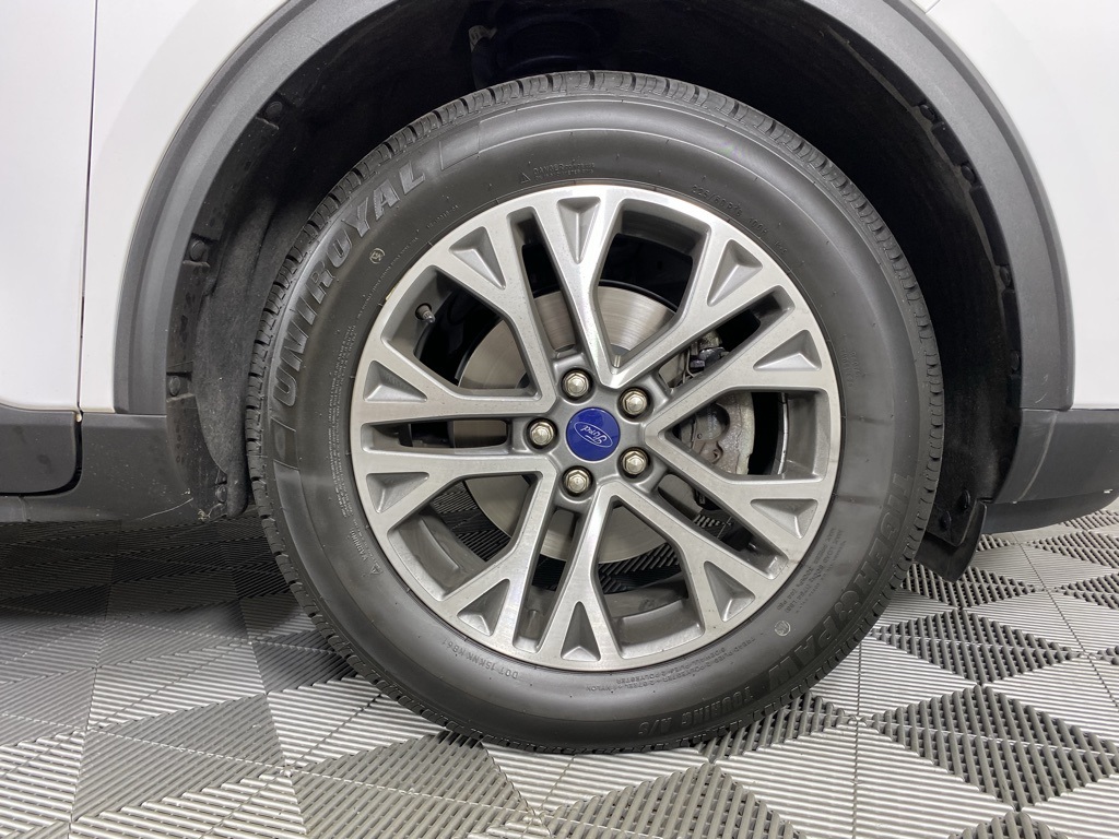 2022 Ford Escape SEL photo 14