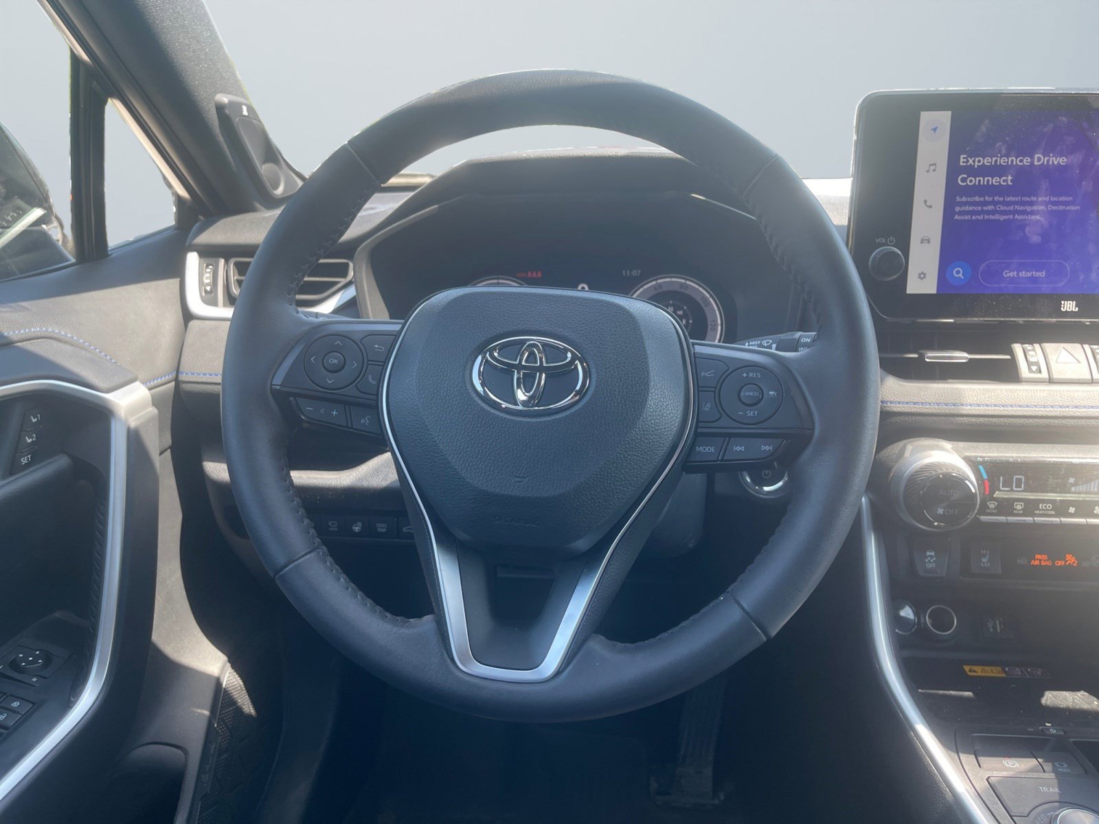 2024 Toyota RAV4 Hybrid XSE photo 12