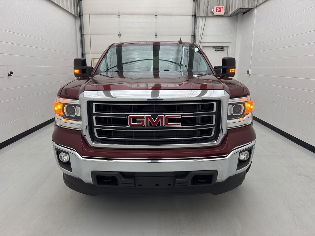 2015 Gmc Sierra 1500 SLE photo 2