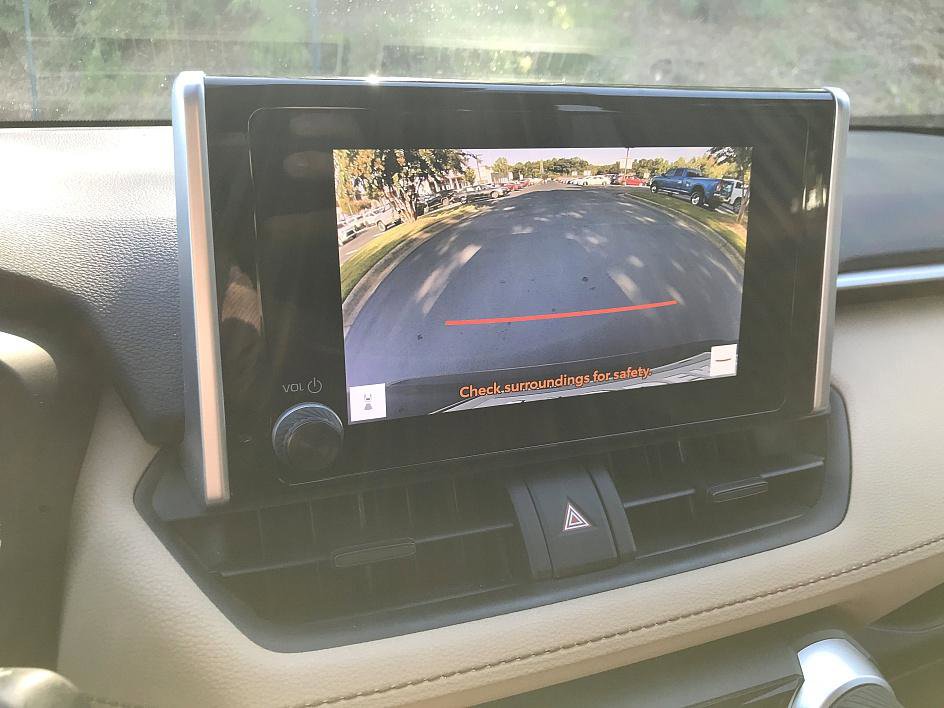 2024 Toyota RAV4 Hybrid LE photo 19