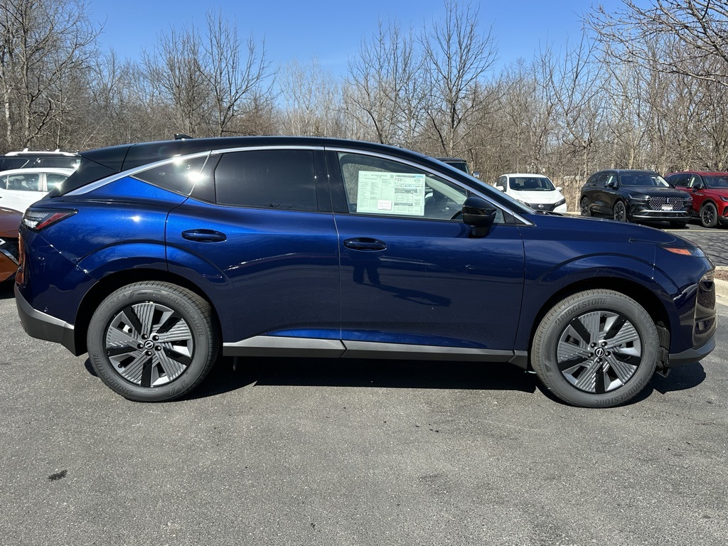 2025 Nissan Murano SL photo 3