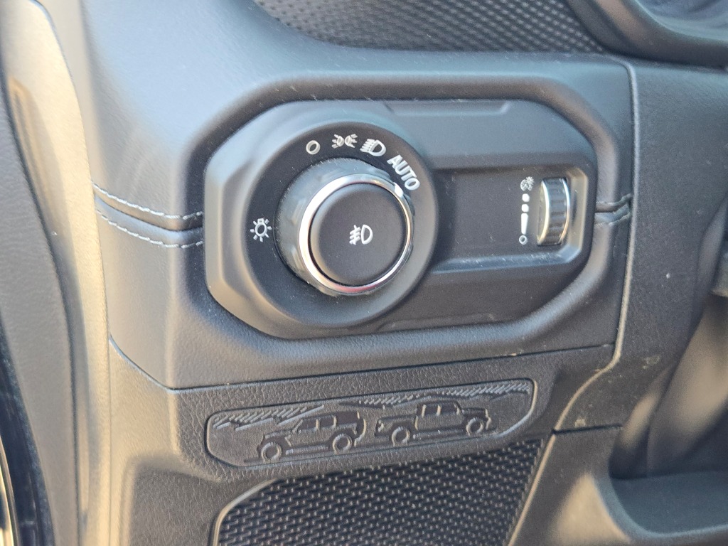 2024 Jeep Wrangler Rubicon 392 photo 26