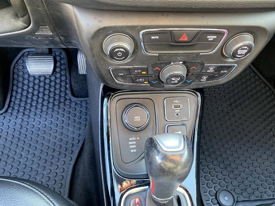2019 Jeep Compass Altitude photo 10