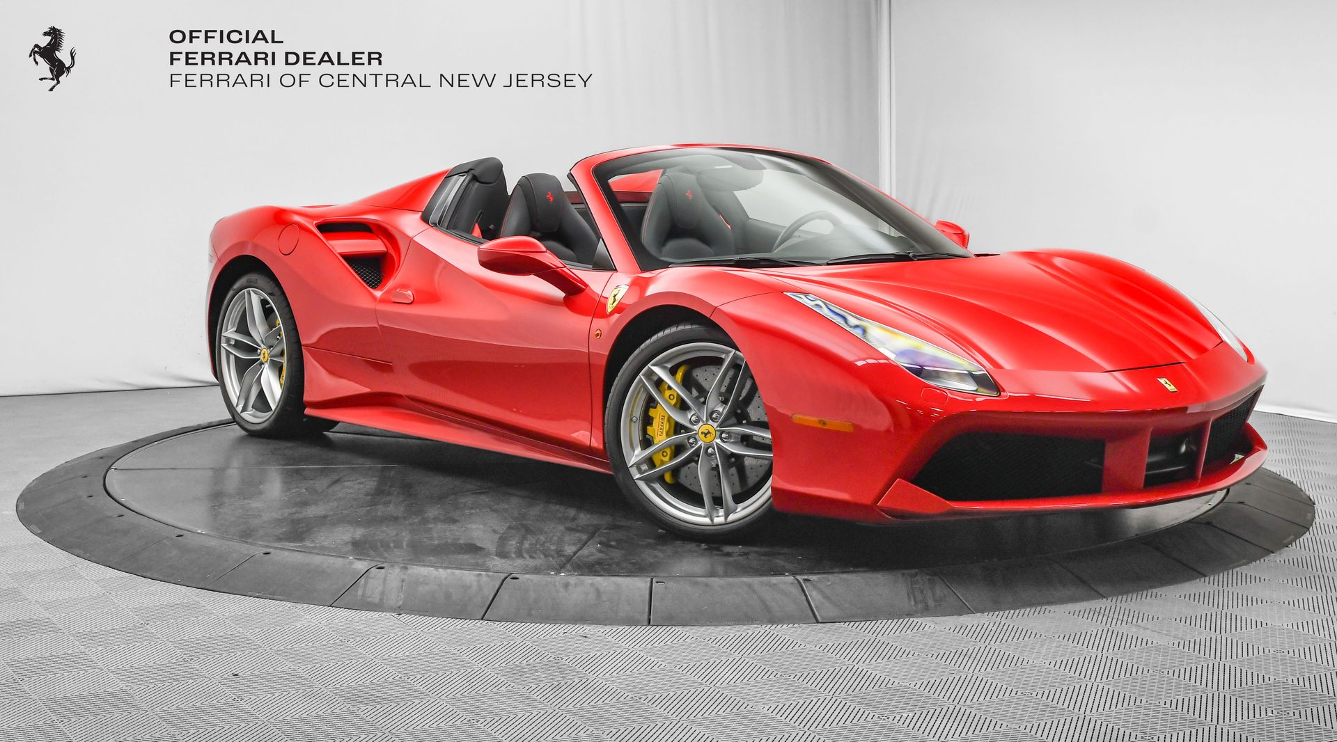 2019 Ferrari 488 Spider Base's photo