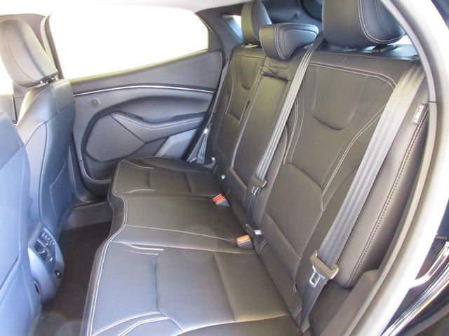 2025 Ford Mustang Mach-E Premium photo 22