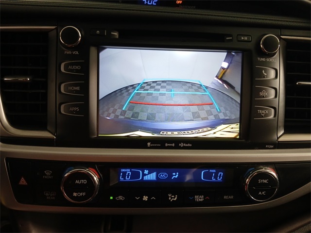 2016 Toyota Highlander LE Plus photo 14