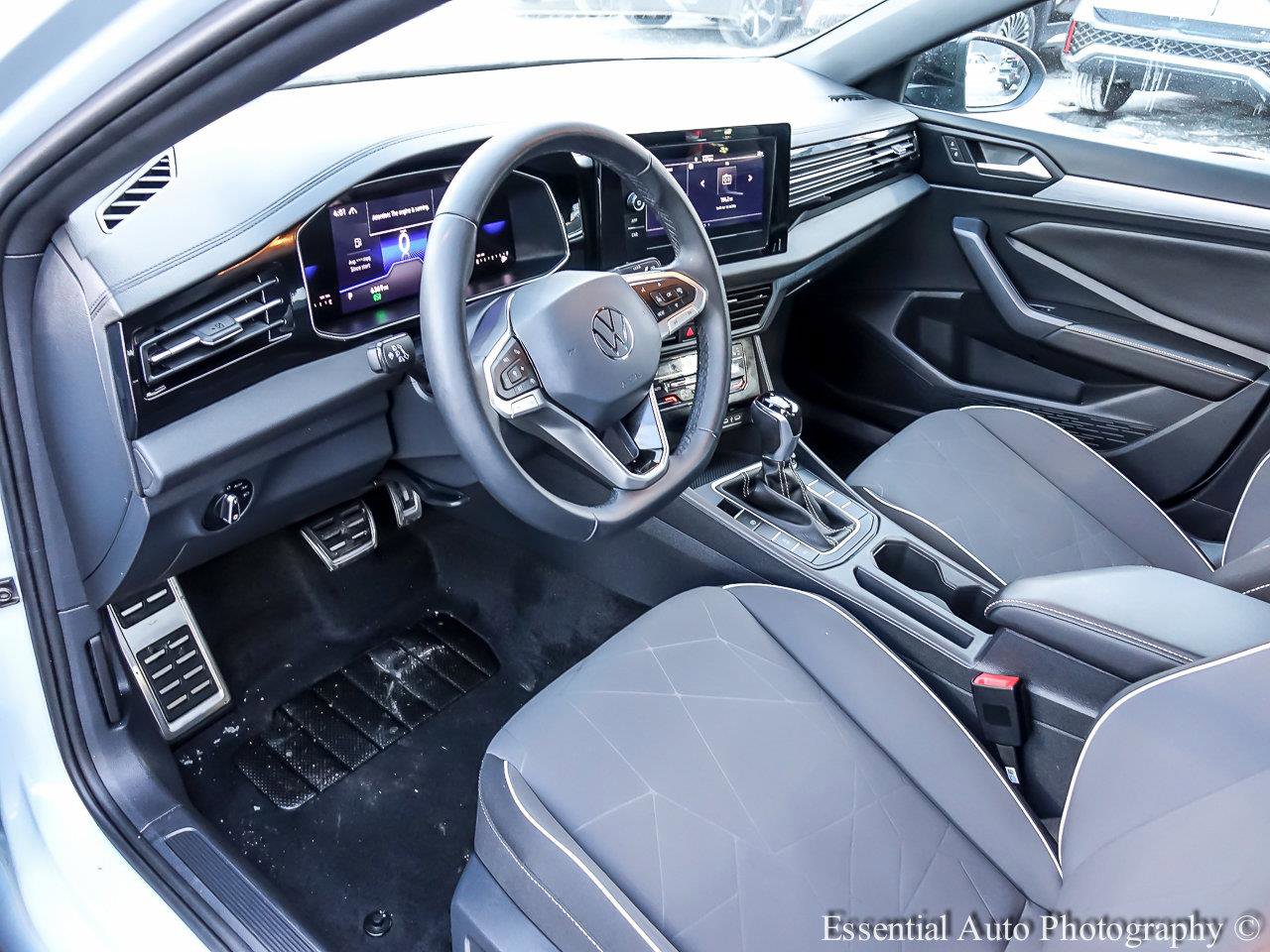 2025 VOLKSWAGEN JETTA - Image 8