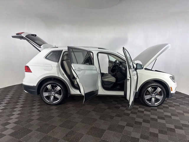 2021 Volkswagen Tiguan SEL photo 11