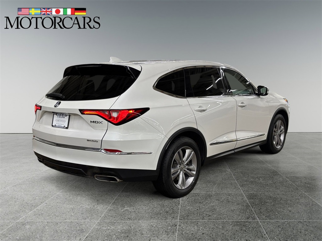 2023 Acura MDX SH-AWD photo 3