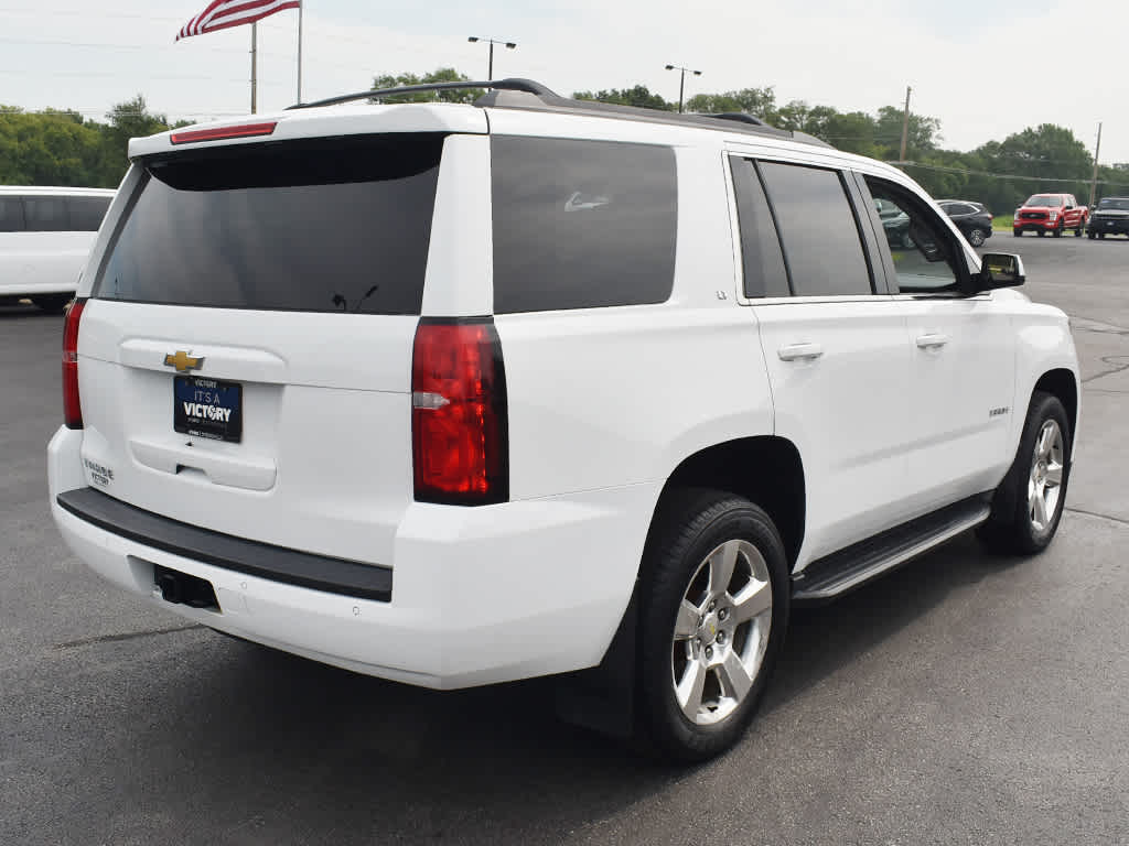 2016 Chevrolet Tahoe LT photo 10