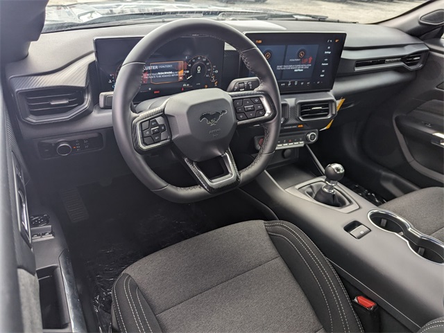 2025 Ford Mustang GT photo 9