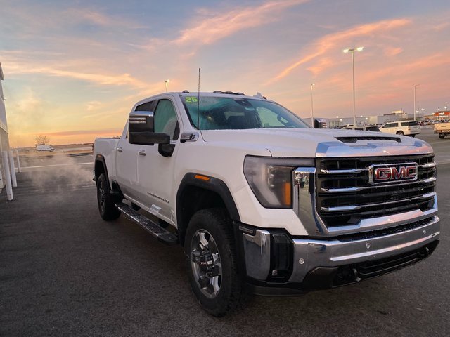 2025 Gmc Sierra 2500 HD SLT photo 4