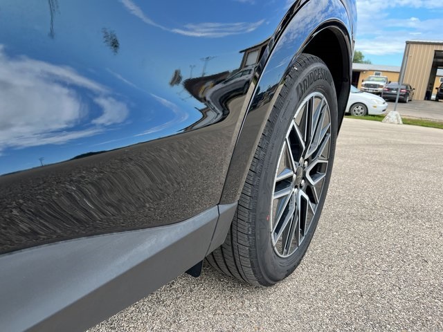 2025 Ford Mustang Mach-E Premium photo 10