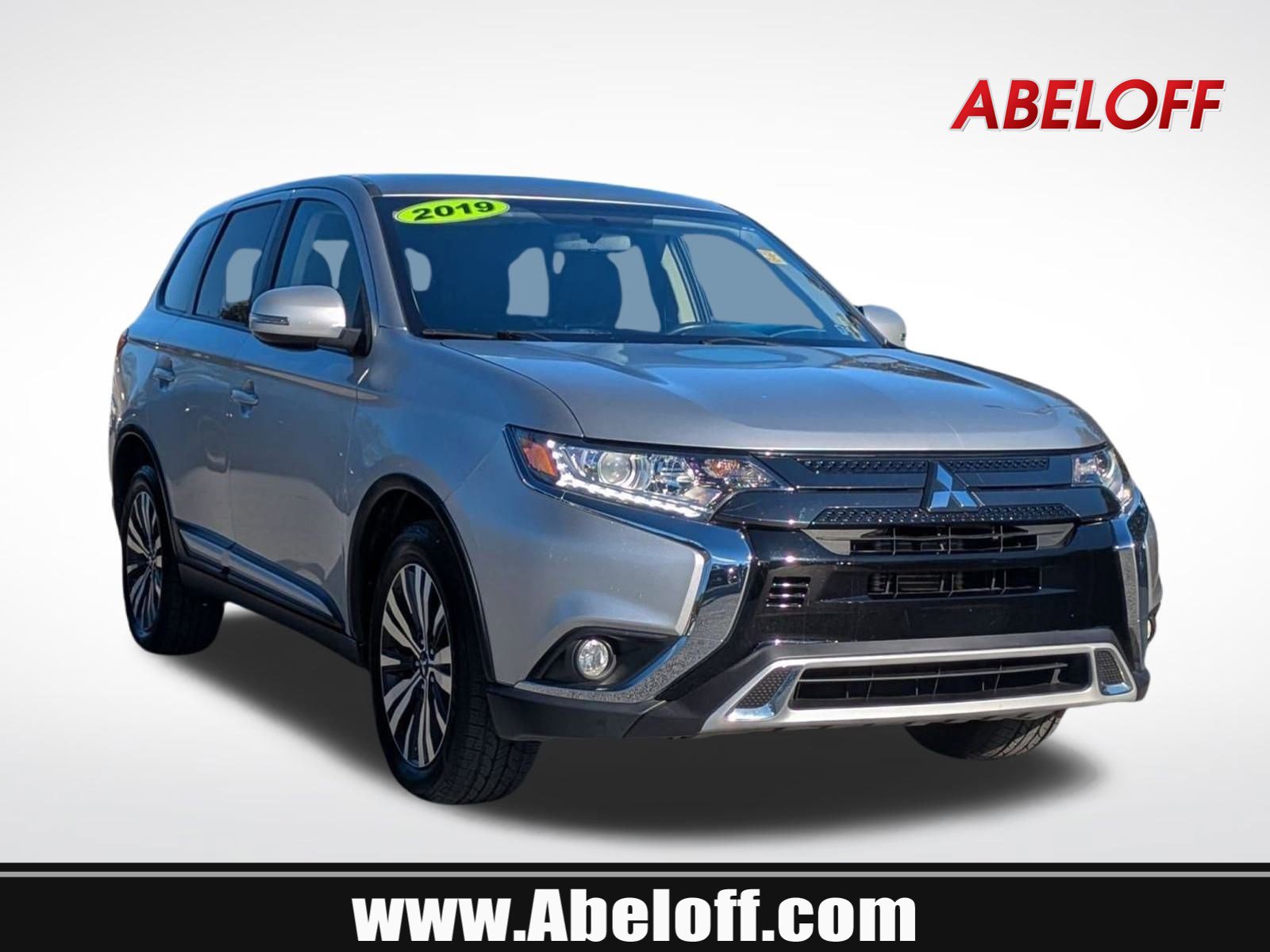 2019 Mitsubishi Outlander SE