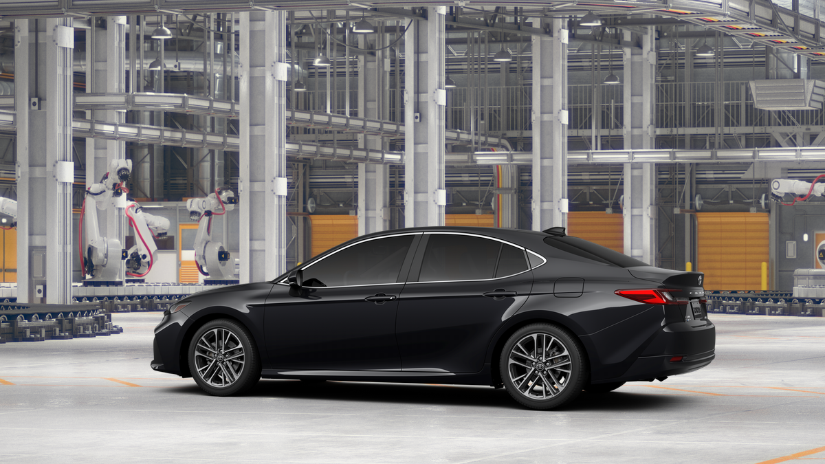 2026 Toyota Camry XLE photo 4
