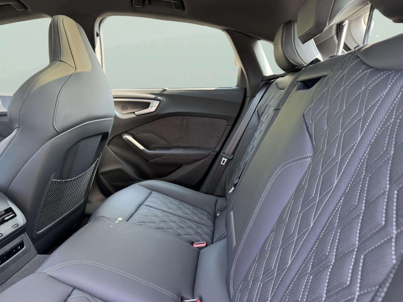 2025 Audi S5 Prestige photo 16