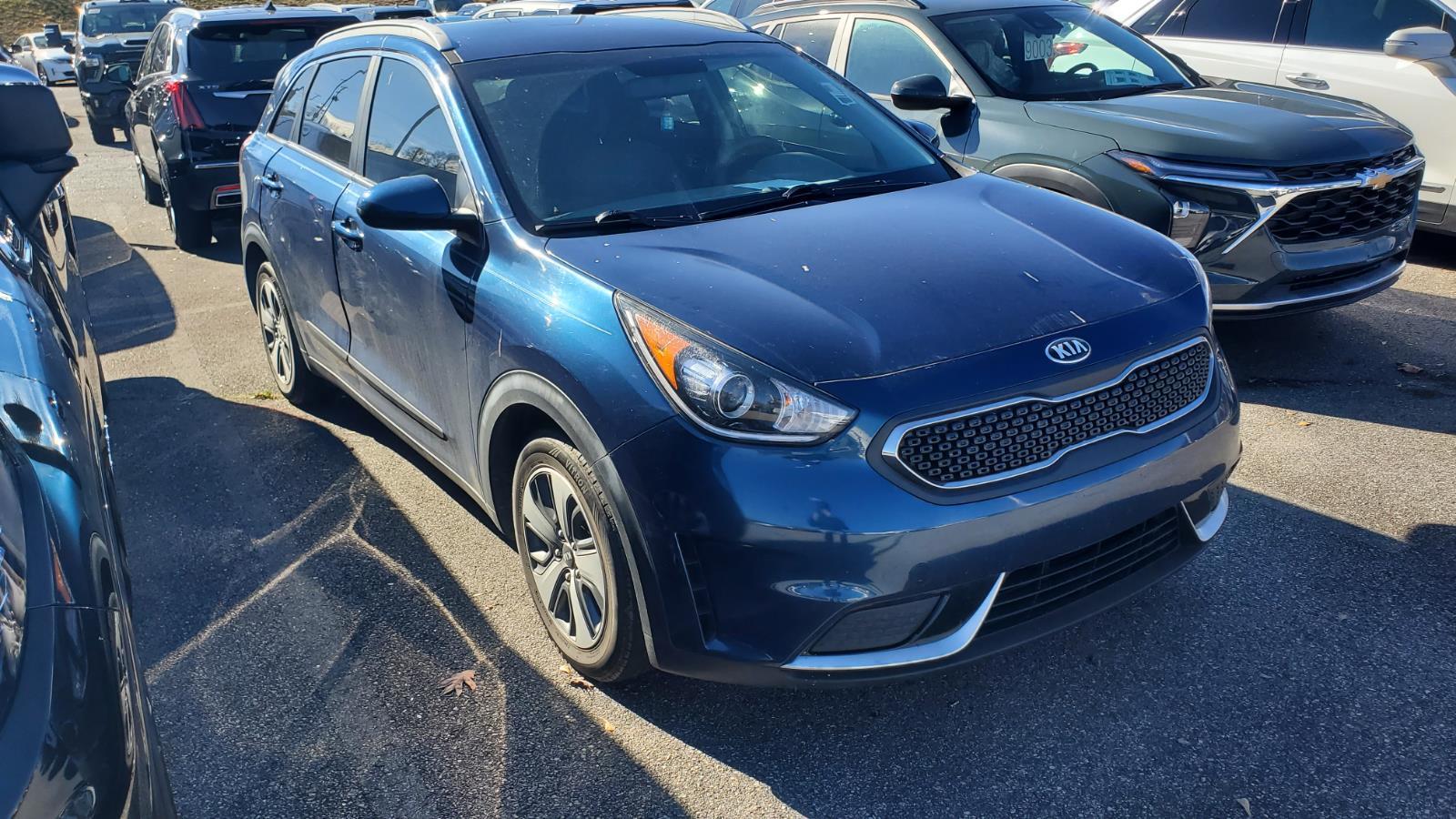 Used 2019 Kia Niro LX with VIN KNDCB3LC5K5299988 for sale in Hickory, NC