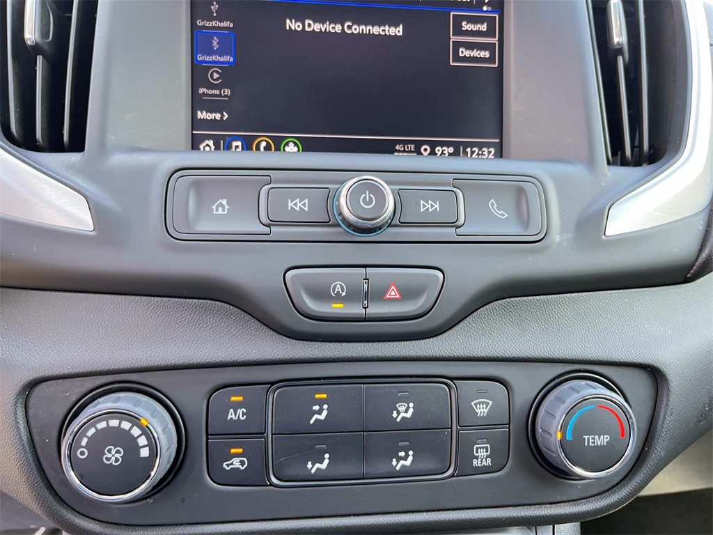 2024 Gmc Terrain SLE photo 16