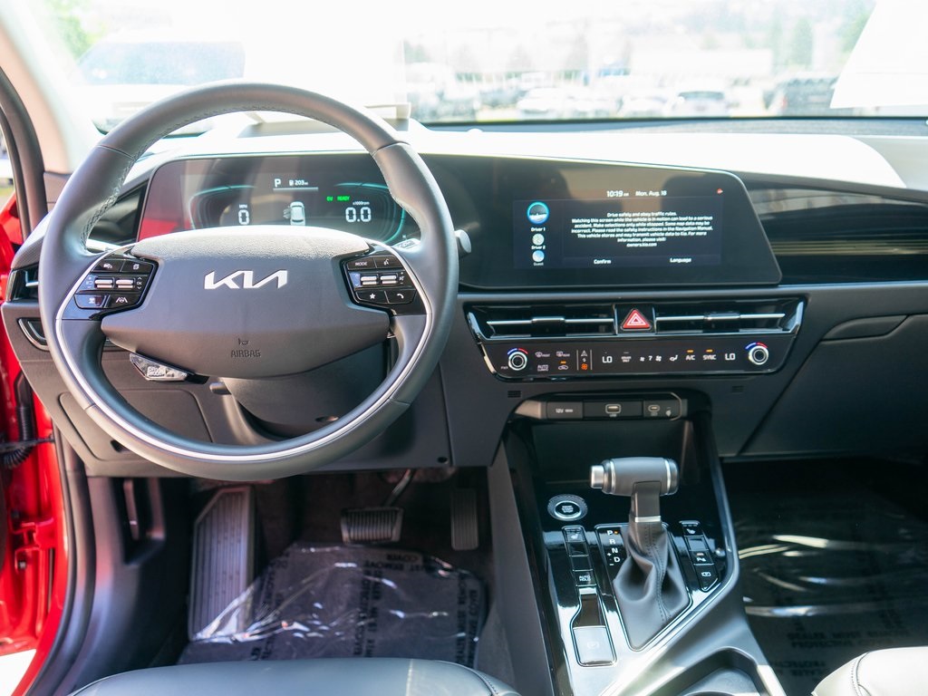 2024 Kia Niro EX photo 12
