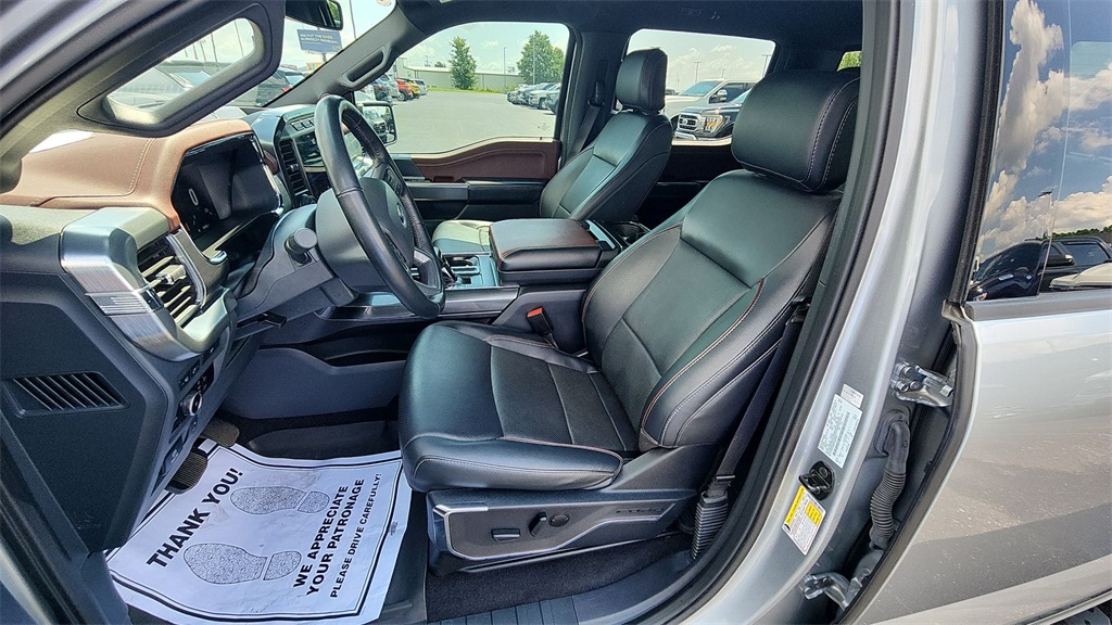 2023 Ford F-150 Lariat photo 10